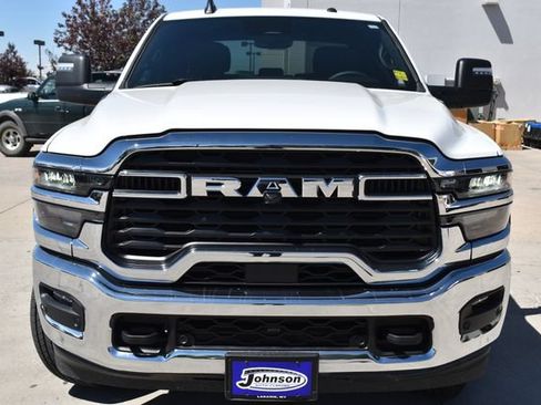 Used 2026 RAM 2500 Big Horn AWD/4WD image 2