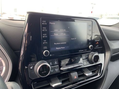 Used 2022 Toyota Highlander XSE image 20