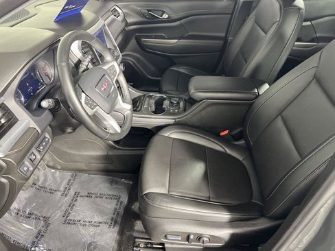 Used 2023 GMC Acadia SLT w/ Elevation Edition FWD image 8