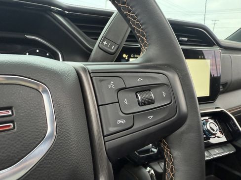 Used 2024 GMC Sierra 2500 AT4 w/ Technology Package image 22