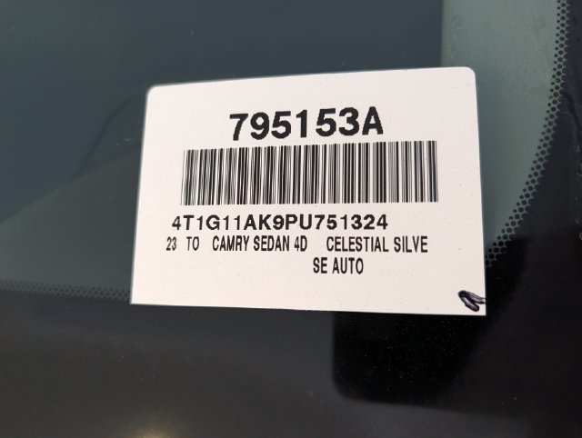 Used 2023 Toyota Camry SE FWD image 33