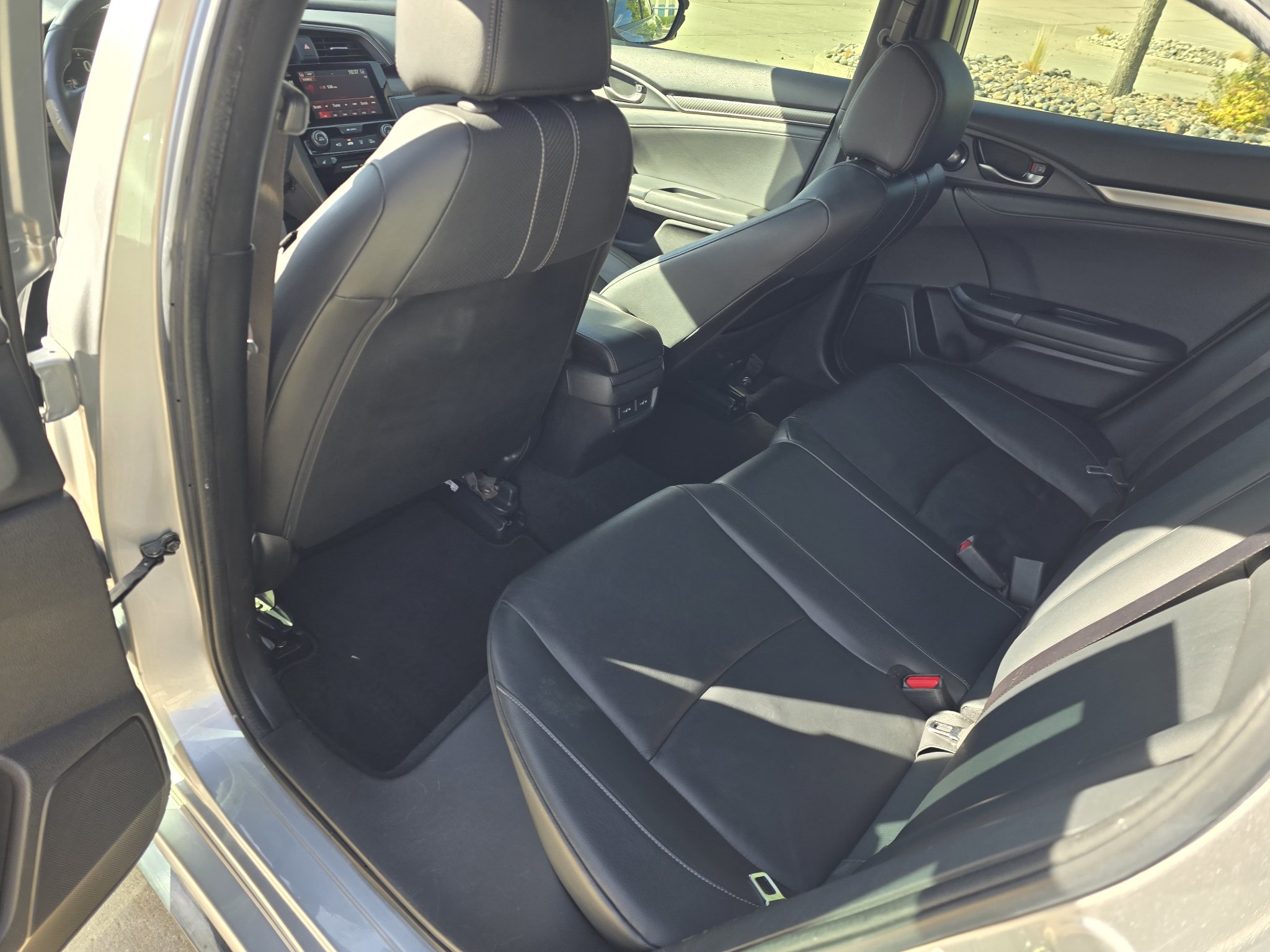 Used 2018 Honda Civic Sport Touring image 16
