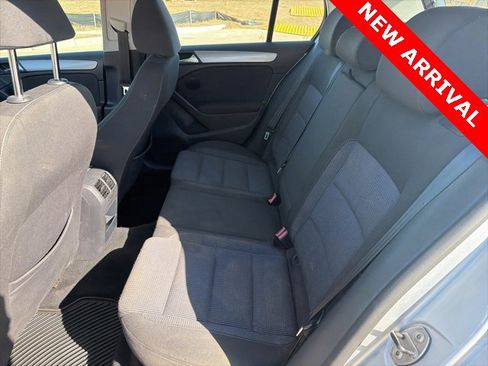 Used 2013 Volkswagen Golf TDI image 15