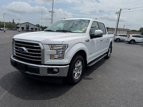 Used 2017 Ford F150 XLT w/ Equipment Group 302A Luxury RWD image 3