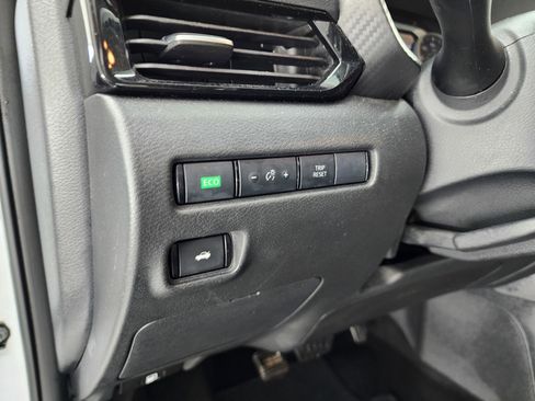 Used 2023 Nissan Sentra SV image 38