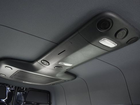 Used 2021 Mercedes-Benz Sprinter 2500 image 30