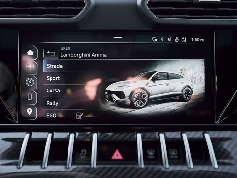 Used 2024 Lamborghini Urus Performante image 81