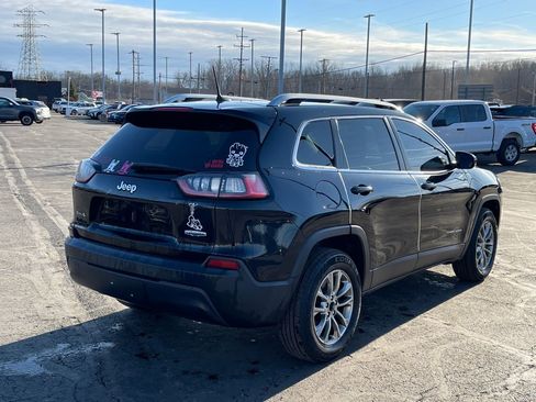 Used 2019 Jeep Cherokee Latitude Plus w/ Cold Weather Group image 6