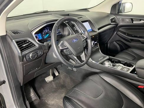 Used 2020 Ford Edge Titanium w/ Equipment Group 301A image 23