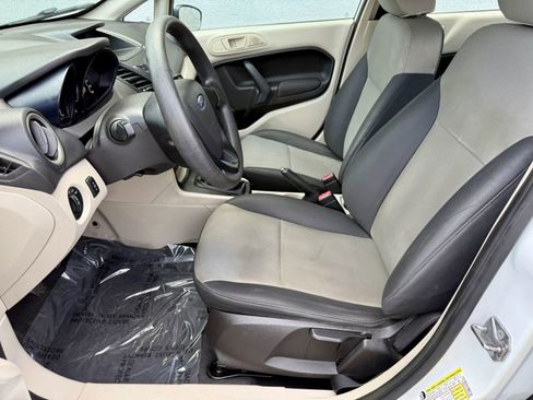 Used 2012 Ford Fiesta S FWD image 12