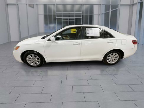Used 2007 Toyota Camry XLE image 5