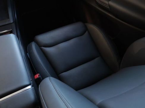 Used 2023 Tesla Model X Plaid image 25