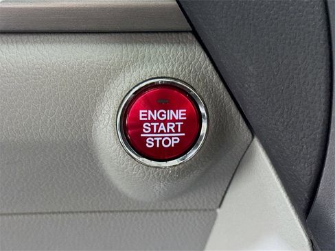 Used 2016 Acura RDX FWD w/ Technology Package image 30