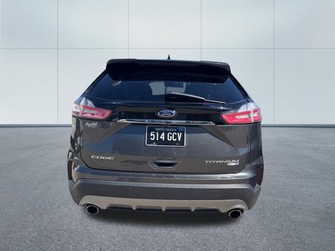 Used 2019 Ford Edge Titanium w/ Cold Weather Package AWD/4WD image 7