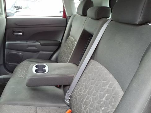 Used 2024 Mitsubishi Outlander Sport AWD image 15