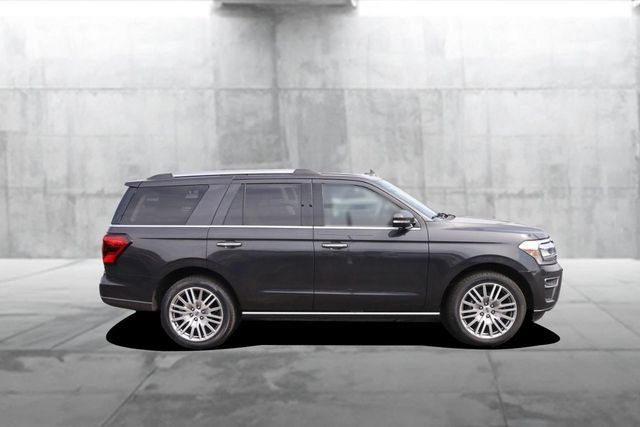 Certified 2022 Ford Expedition Limited AWD/4WD image 5