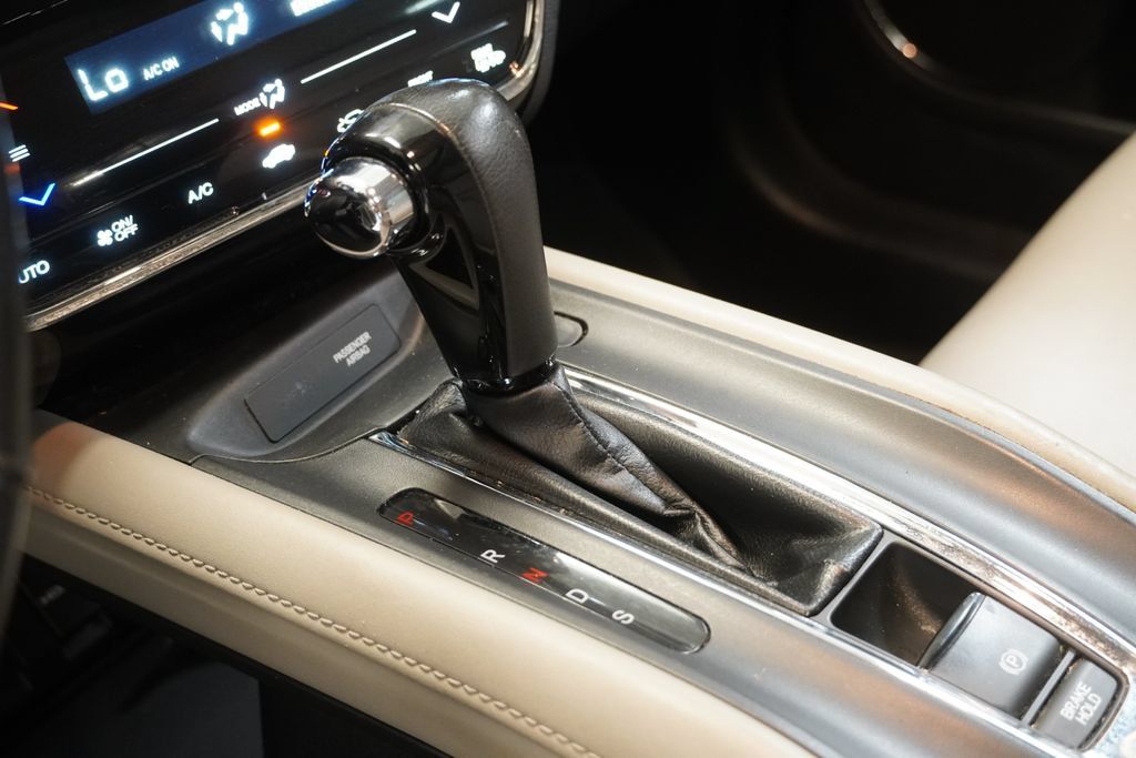 Used 2016 Honda HR-V EX-L image 22