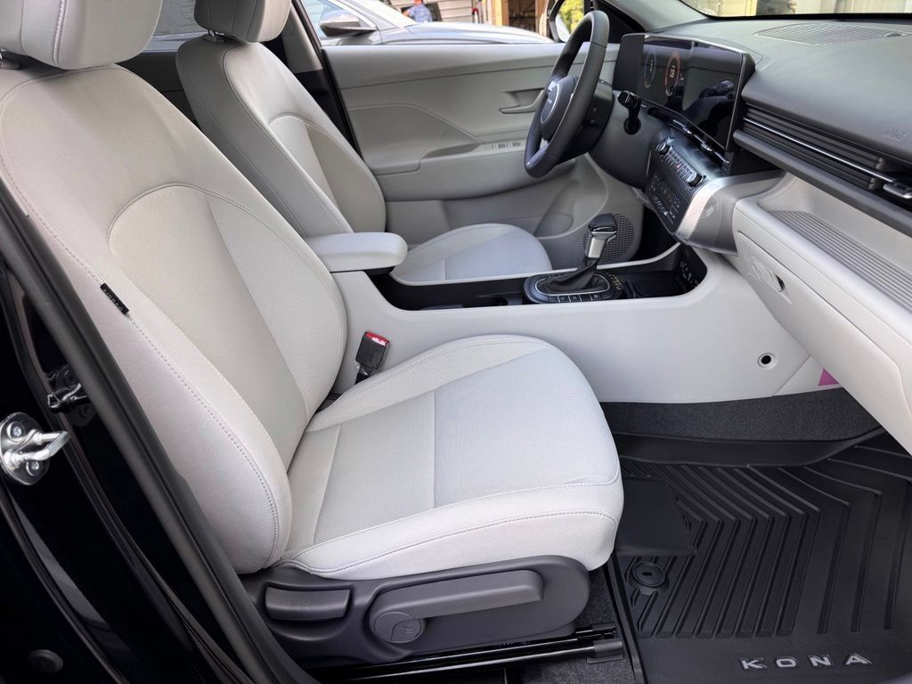 New 2026 Hyundai Kona SEL Sport FWD image 16