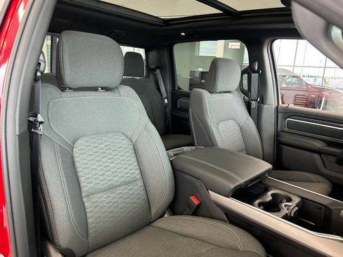 New 2026 RAM 1500 Big Horn AWD/4WD image 33