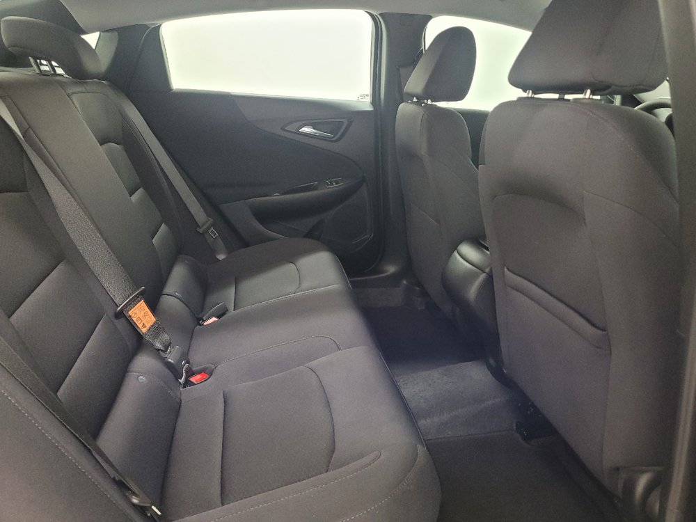 Used 2025 Chevrolet Malibu LS FWD image 19