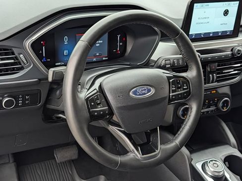 Used 2023 Ford Escape Active AWD/4WD image 19