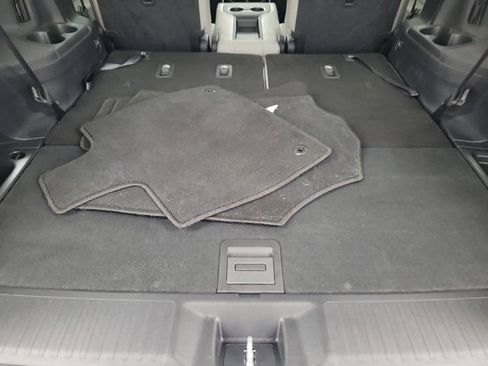 Used 2024 Honda Pilot EX-L image 9