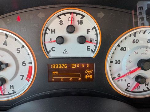 Used 2013 Nissan Titan PRO-4X w/ Pro-4x Luxury Pkg image 11