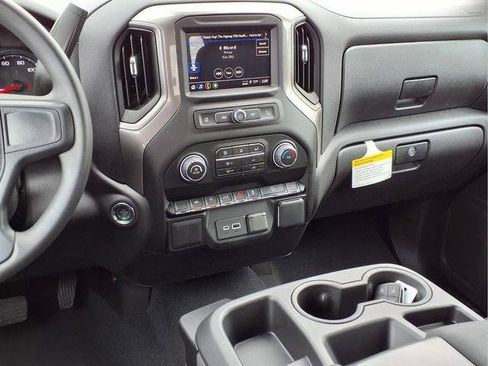 New 2026 Chevrolet Silverado 1500 Custom Trail Boss AWD/4WD image 6