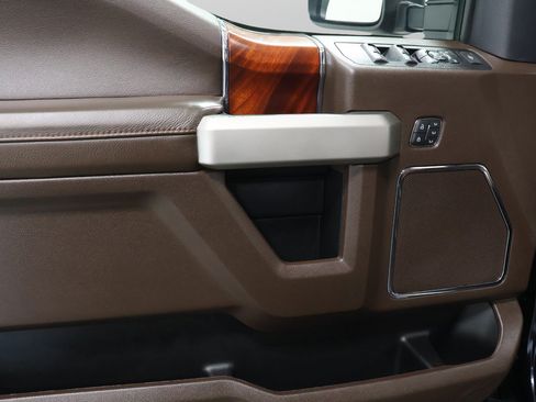 Used 2022 Ford F450 King Ranch w/ King Ranch Ultimate Package AWD/4WD image 24