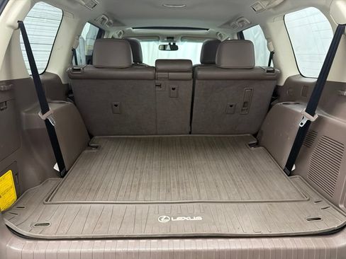 Used 2016 Lexus GX 460 w/ Premium Package AWD/4WD image 29