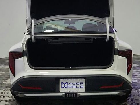 Used 2025 Kia K4 FWD image 19