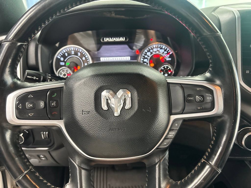 Used 2022 RAM 1500 Big Horn AWD/4WD image 15