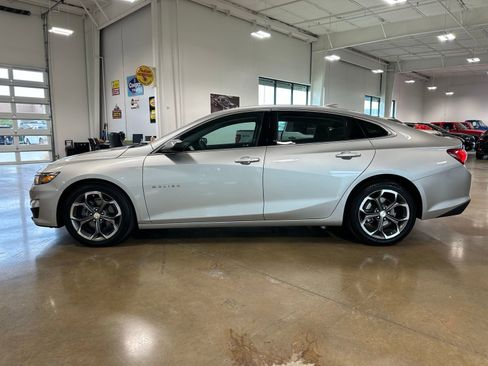 Used 2022 Chevrolet Malibu LT image 5