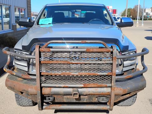 Used 2011 RAM 2500 Laramie w/ Cold Weather Group AWD/4WD image 3