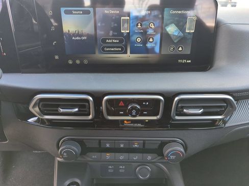 New 2026 Nissan Sentra SV w/ Floor Mat Package FWD image 27