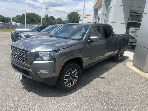Used 2023 Nissan Frontier SV w/ Technology Package AWD/4WD image 20