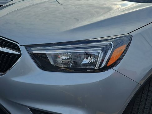 Used 2022 Buick Encore Preferred image 29