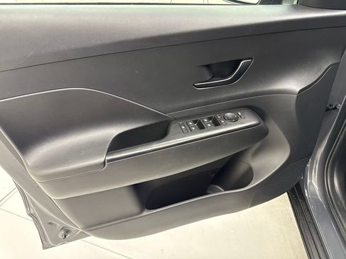 Used 2024 Hyundai Kona SEL w/ Convenience Package FWD image 13