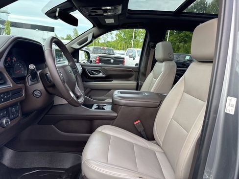 Used 2021 Chevrolet Tahoe Z71 w/ Z71 Signature Package image 9