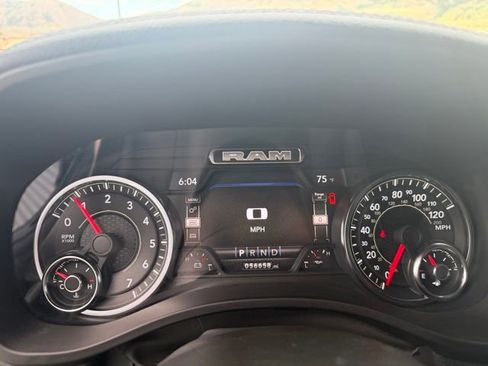 Used 2023 RAM 1500 Laramie AWD/4WD image 19