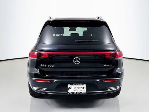Used 2023 Mercedes-Benz EQB 300 4MATIC image 7