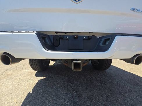 Used 2014 RAM 1500 Express AWD/4WD image 27