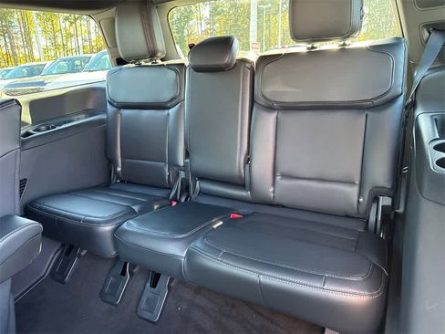 New 2025 Ford Expedition Platinum w/ Stealth Appearance Package image 19