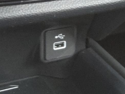 Used 2023 Honda HR-V EX-L image 29