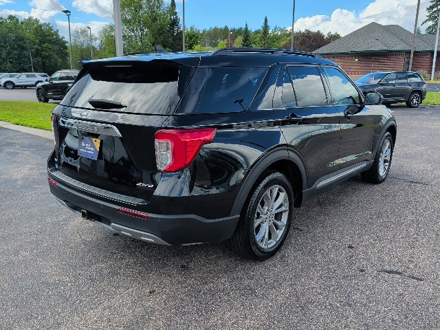 Certified 2024 Ford Explorer XLT w/ Equipment Group 202A AWD/4WD image 7
