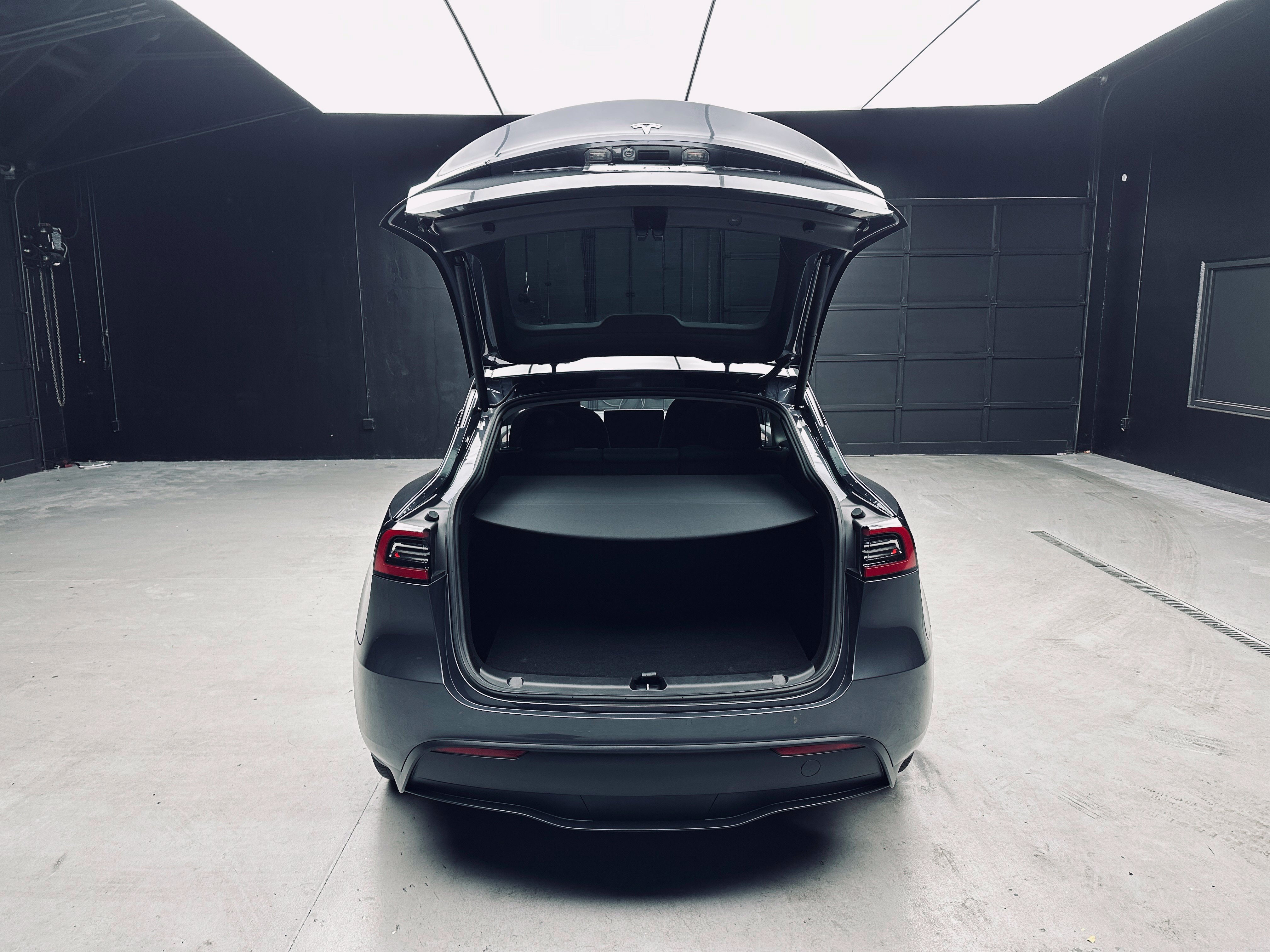 Used 2023 Tesla Model Y Long Range AWD/4WD image 35
