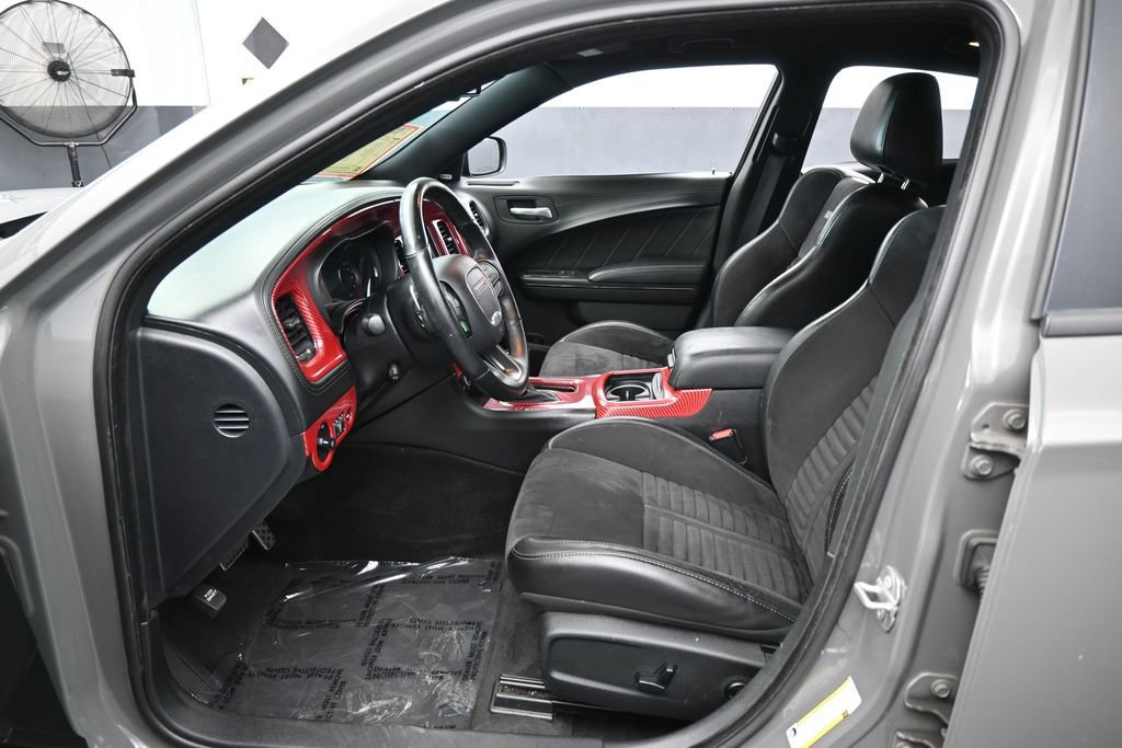 Used 2019 Dodge Charger Scat Pack w/ Daytona Edition Group RWD image 10