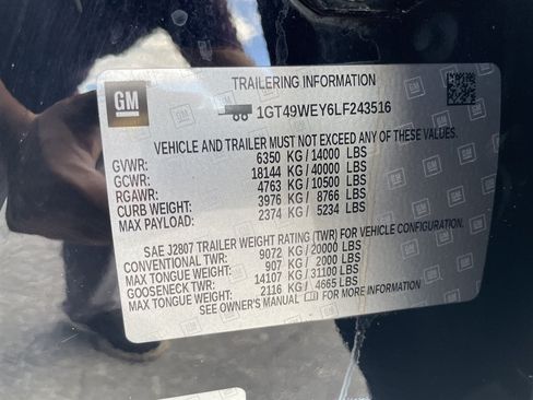 Used 2020 GMC Sierra 3500 Denali w/ Technology Package AWD/4WD image 39