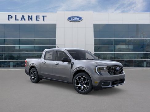 New 2026 Ford Maverick Lariat w/ 4K Tow Package AWD/4WD image 9