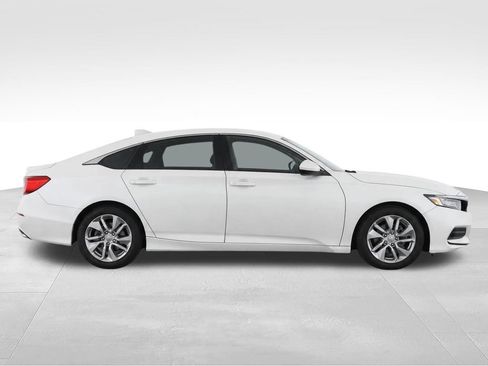 Used 2020 Honda Accord LX image 8